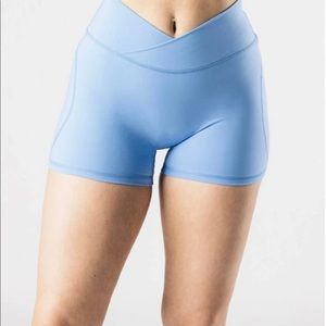 Alphalete surface short- neverland